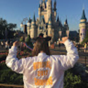 Meet your Posher, Izzy